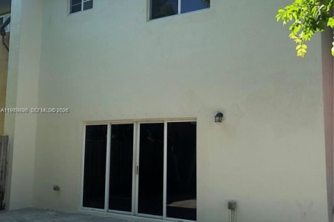 Touwnhouse à vendre à Florida City, Floride: 4 chambres, 167.13 m2 № 2051711 - photo 2