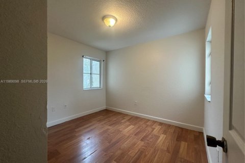 Touwnhouse à vendre à Florida City, Floride: 4 chambres, 167.13 m2 № 2051711 - photo 6