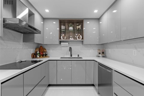 Купить кондоминиум в Майами, Флорида 3 спальни, 171.68м2, № 2010018 - фото 4