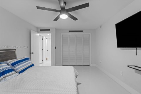 Купить кондоминиум в Майами, Флорида 3 спальни, 171.68м2, № 2010018 - фото 25