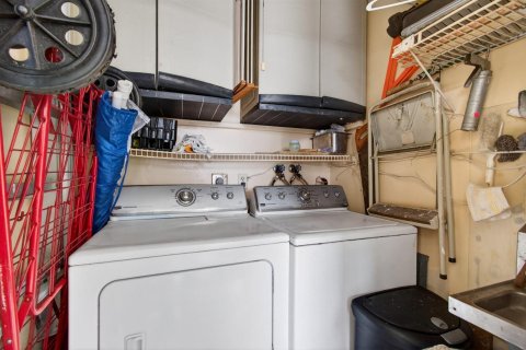 Condo in Delray Beach, Florida, 2 bedrooms  № 2190887 - photo 28