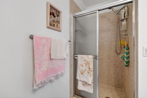 Condo in Delray Beach, Florida, 2 bedrooms  № 2190887 - photo 21
