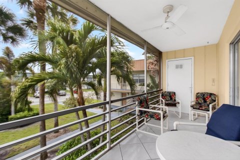 Condo in Delray Beach, Florida, 2 bedrooms  № 2190887 - photo 27