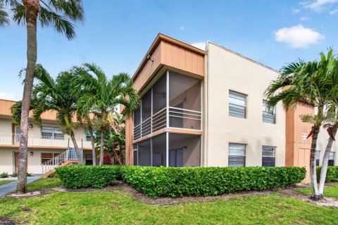 Condo in Delray Beach, Florida, 2 bedrooms  № 2190887 - photo 29