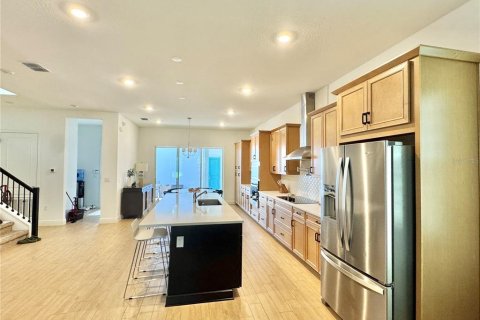 Villa ou maison à louer à Orlando, Floride: 5 chambres, 276.85 m2 № 2199144 - photo 12