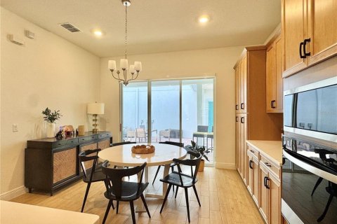 Villa ou maison à louer à Orlando, Floride: 5 chambres, 276.85 m2 № 2199144 - photo 7