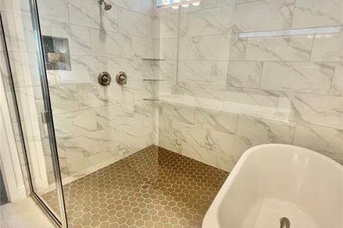 Villa ou maison à louer à Orlando, Floride: 5 chambres, 276.85 m2 № 2199144 - photo 19