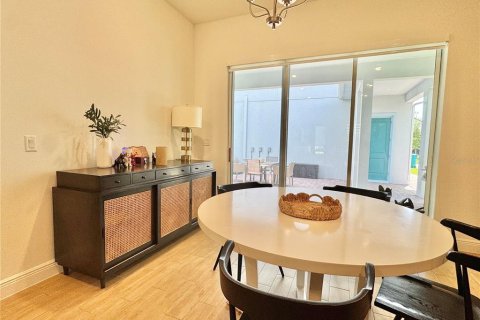 Villa ou maison à louer à Orlando, Floride: 5 chambres, 276.85 m2 № 2199144 - photo 11