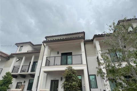 Touwnhouse à Doral, Floride 3 chambres, 188.22 m2 № 2076092