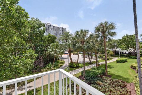 Condo in Aventura, Florida, 3 bedrooms  № 1783721 - photo 4