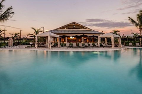 Adosado en alquiler en Naples, Florida, 3 dormitorios, 222.32 m2 № 2011636 - foto 12