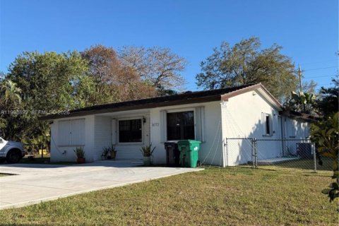 Casa en Palmetto Bay, Florida 3 dormitorios, 153.75 m2 № 2066097