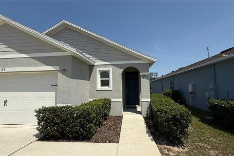 House in Leesburg, Florida 3 bedrooms, 142.05 sq.m. № 1785047 - photo 2