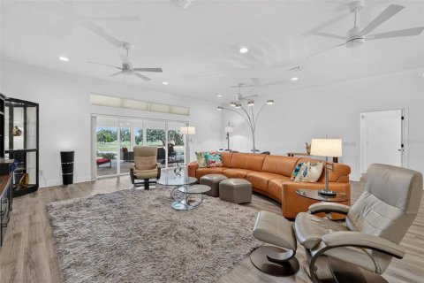Villa ou maison à vendre à The Villages, Floride: 3 chambres, 248.33 m2 № 2396629 - photo 10