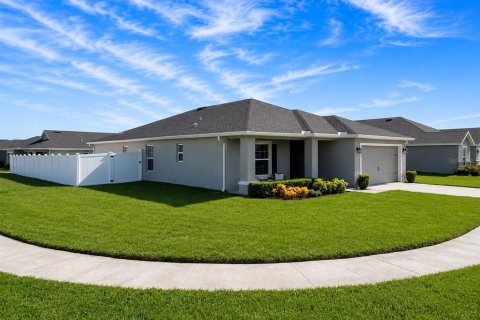 Casa en venta en Lake Alfred, Florida, 4 dormitorios, 168.99 m2 № 2225504 - foto 3