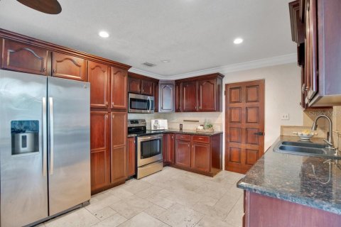 Casa en venta en Orlando, Florida, 3 dormitorios, 143.16 m2 № 1916255 - foto 9