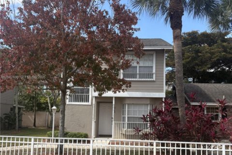 Touwnhouse à Sunrise, Floride 3 chambres, 134.15 m2 № 2173714