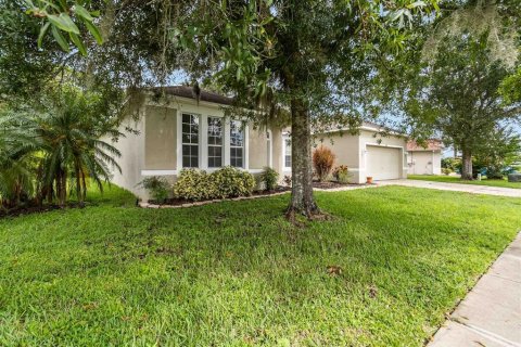 Casa en venta en Kissimmee, Florida, 4 dormitorios, 191.29 m2 № 1913207 - foto 3