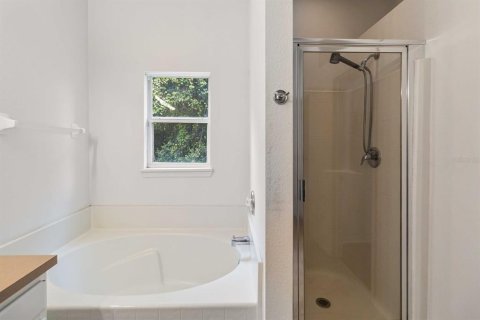 Casa en venta en Kissimmee, Florida, 4 dormitorios, 191.29 m2 № 1913207 - foto 25