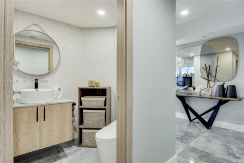 Copropriété à vendre à Aventura, Floride: 2 chambres, 185.8 m2 № 1994321 - photo 21