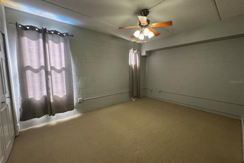 Copropriété à vendre à Gainesville, Floride: 2 chambres, 130.06 m2 № 2237408 - photo 15