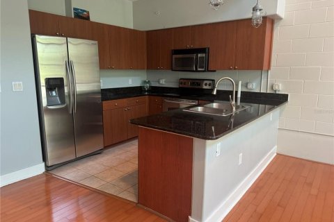Copropriété à vendre à Gainesville, Floride: 2 chambres, 130.06 m2 № 2237408 - photo 5