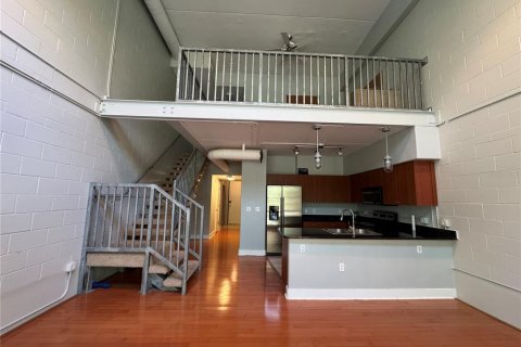 Copropriété à vendre à Gainesville, Floride: 2 chambres, 130.06 m2 № 2237408 - photo 8