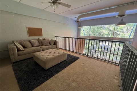 Copropriété à vendre à Gainesville, Floride: 2 chambres, 130.06 m2 № 2237408 - photo 16