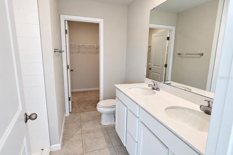 Touwnhouse à vendre à Lakewood Ranch, Floride: 3 chambres, 132.94 m2 № 2428957 - photo 8