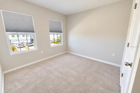 Touwnhouse à vendre à Lakewood Ranch, Floride: 3 chambres, 132.94 m2 № 2428957 - photo 19