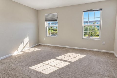 Touwnhouse à vendre à Lakewood Ranch, Floride: 3 chambres, 132.94 m2 № 2428957 - photo 6