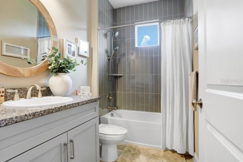 Villa ou maison à vendre à Apollo Beach, Floride: 4 chambres, 186.73 m2 № 1755528 - photo 24