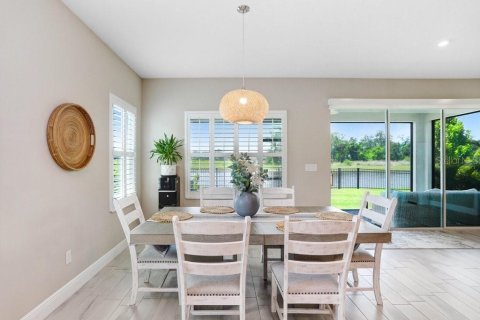 Villa ou maison à vendre à Apollo Beach, Floride: 4 chambres, 186.73 m2 № 1755528 - photo 13