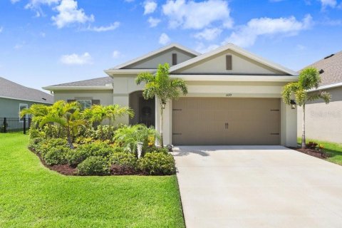 Villa ou maison à vendre à Apollo Beach, Floride: 4 chambres, 186.73 m2 № 1755528 - photo 2