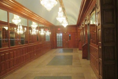 Купить кондоминиум в Майами-Бич, Флорида 43.66м2, № 2012405 - фото 4