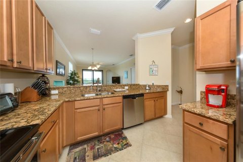 Copropriété à louer à Bradenton, Floride: 2 chambres, 120.49 m2 № 1903325 - photo 10