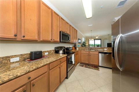 Copropriété à louer à Bradenton, Floride: 2 chambres, 120.49 m2 № 1903325 - photo 12