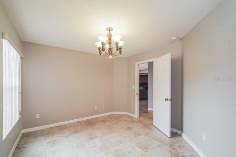 House in Cape Coral, Florida 3 bedrooms, 226.4 sq.m. № 2100296 - photo 8
