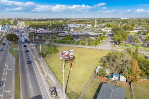 Terrain à vendre à Miami, Floride № 2048437 - photo 20