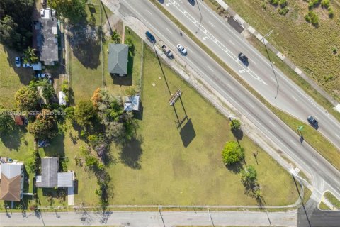 Terrain à vendre à Miami, Floride № 2048437 - photo 18