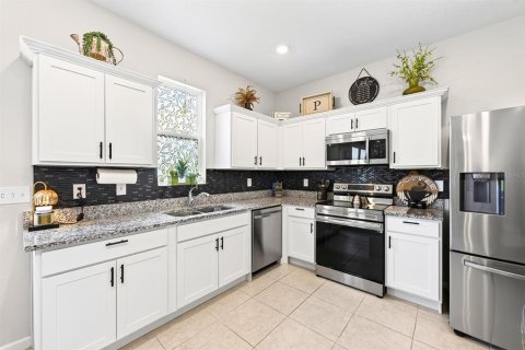 Villa ou maison à vendre à Groveland, Floride: 3 chambres, 155.7 m2 № 2224939 - photo 6