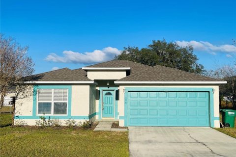 House in Ocala, Florida 4 bedrooms, 172.33 sq.m. № 2143031