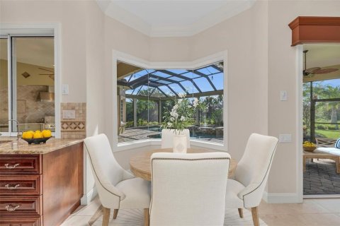 House in Sarasota, Florida 4 bedrooms, 451.88 sq.m. № 1719593 - photo 19