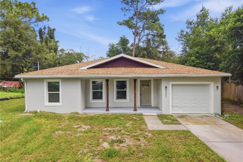 Casa en Orange City, Florida 3 dormitorios, 115.66 m2 № 2386311