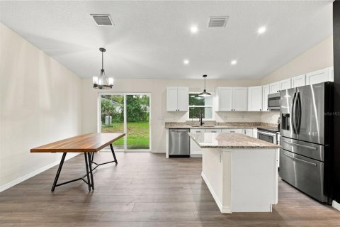 Casa en venta en Orange City, Florida, 3 dormitorios, 115.66 m2 № 2386311 - foto 13