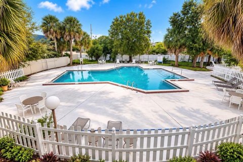 Condo in Orlando, Florida, 1 bedroom  № 2371534 - photo 8