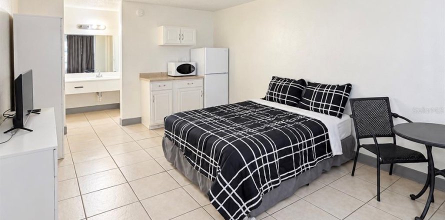 Condo in Orlando, Florida, 1 bedroom  № 2371534