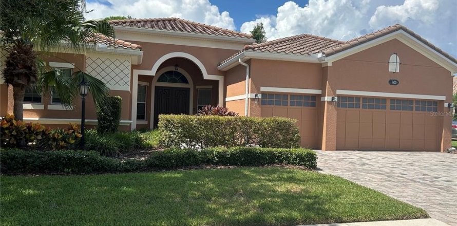 House in Sarasota, Florida 4 bedrooms, 322 sq.m. № 1895154