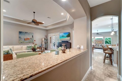 House in Sarasota, Florida 4 bedrooms, 322 sq.m. № 1895154 - photo 13