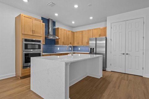 Casa en venta en Orlando, Florida, 4 dormitorios, 176.51 m2 № 1680123 - foto 6